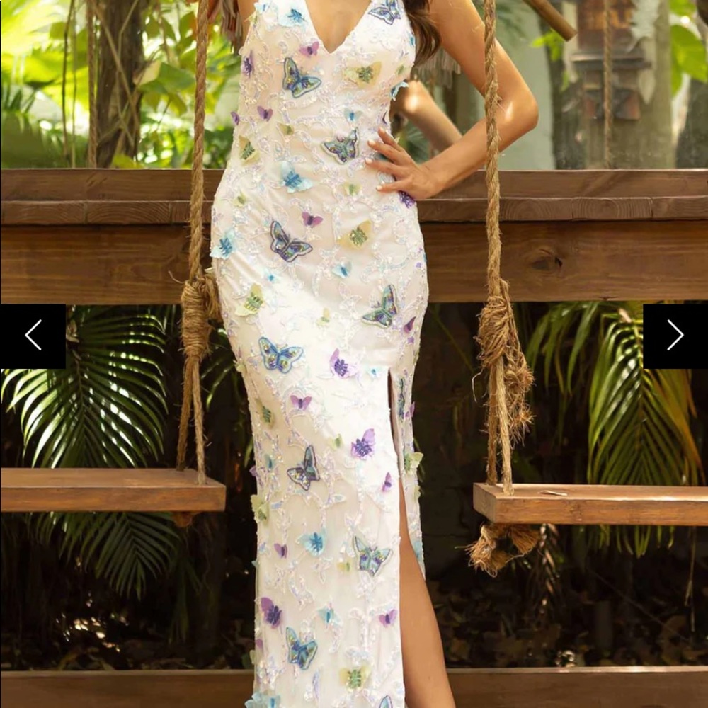 Beautiful primavera prom dress